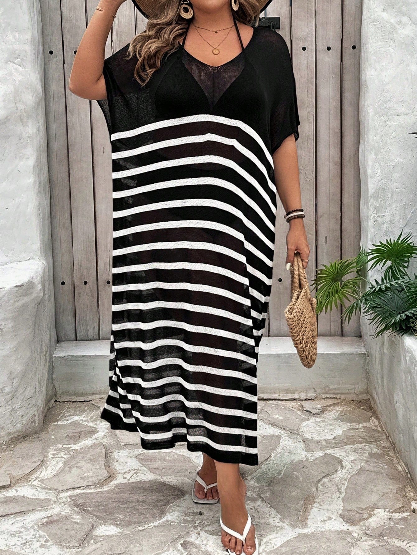 سترة طويلة للأعلى ذات أكمام عريضة ومنقوشة بألوان مختلفة لشهر العسل في الصيف للمقاسات الكبيرة