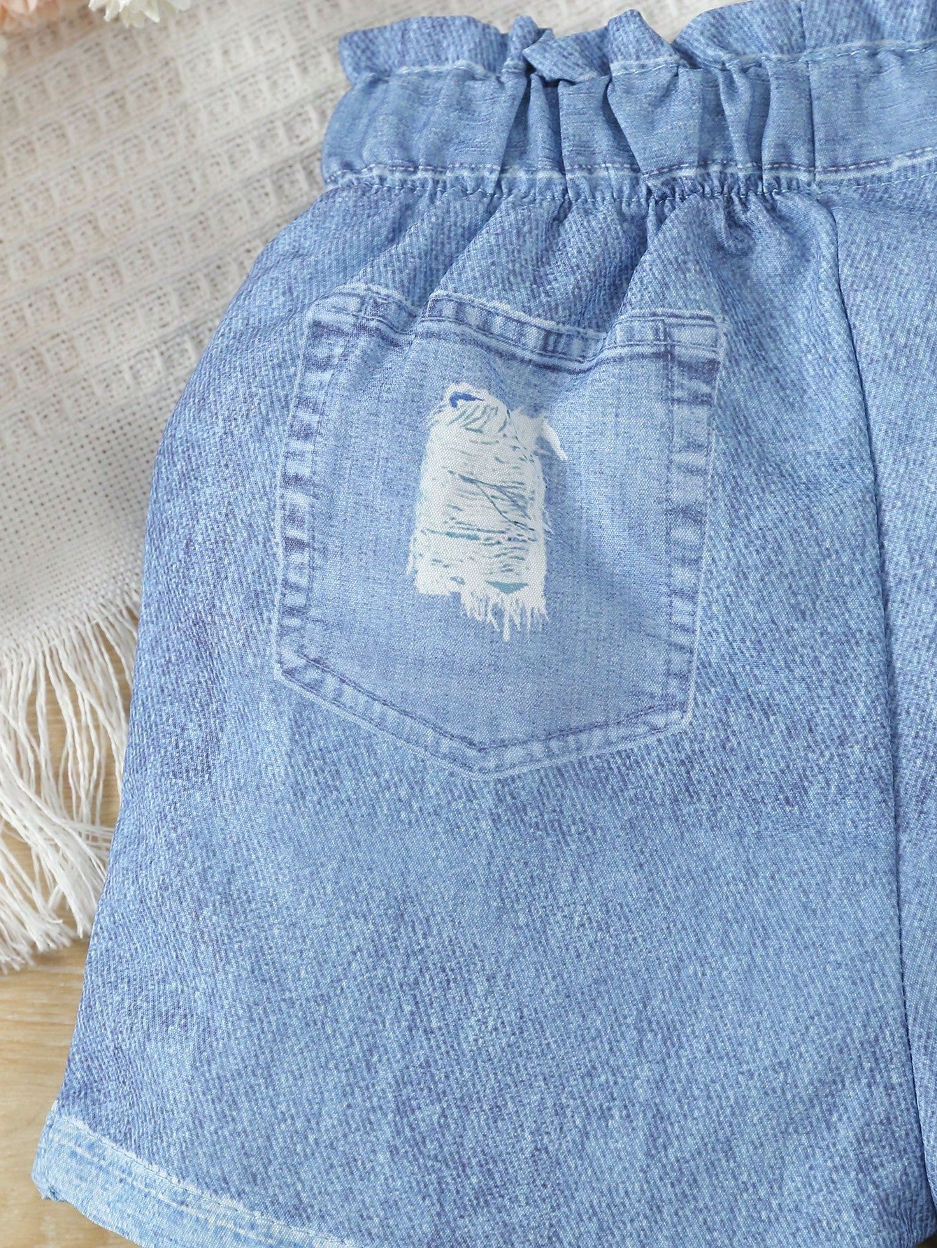 بنطلون أطفال بناتي بتقليد جينز مع زينة عقدة