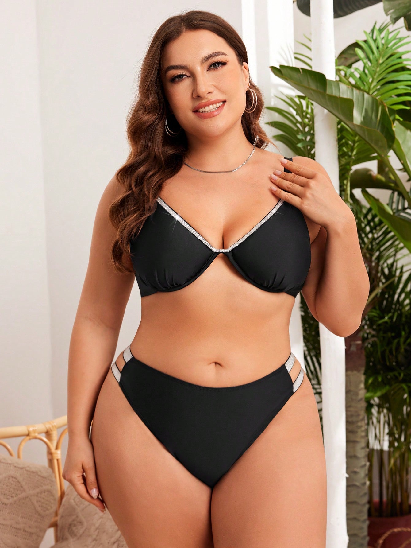 طقم بيكيني حجم كبير