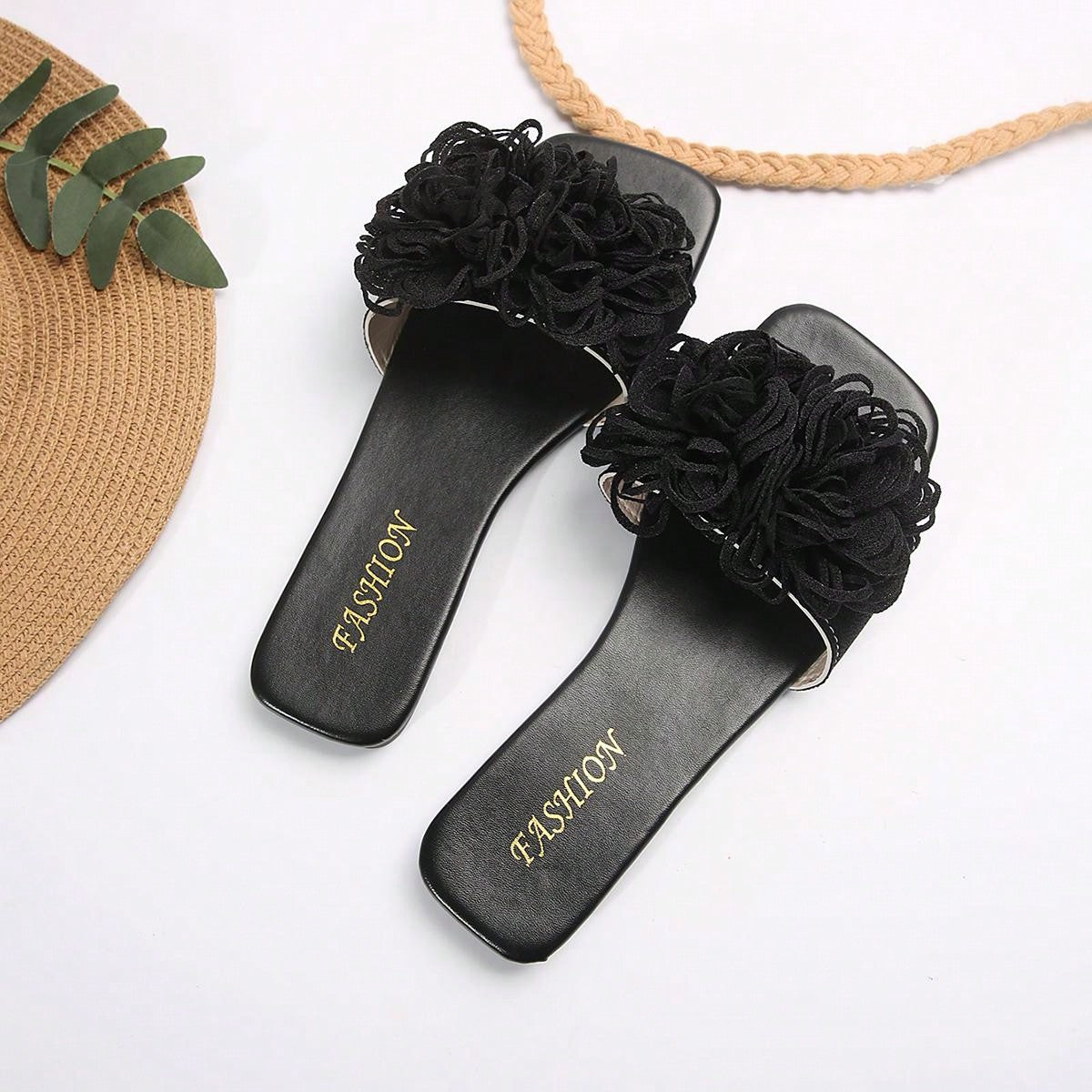 صندل شاطئ صيفي عاري القدم من الأزهار الزخرفية الشعبية العصرية، الوافد الجديد للأحذية الشاطئية الأنيقة