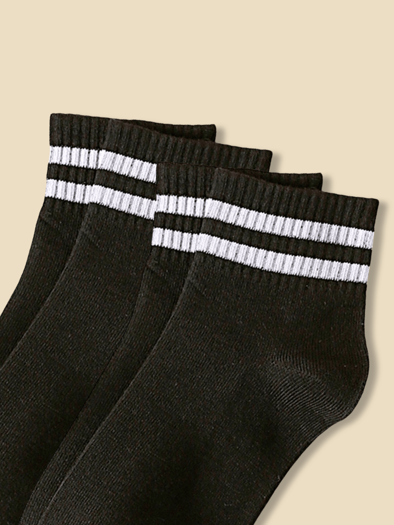 جوارب نسائية