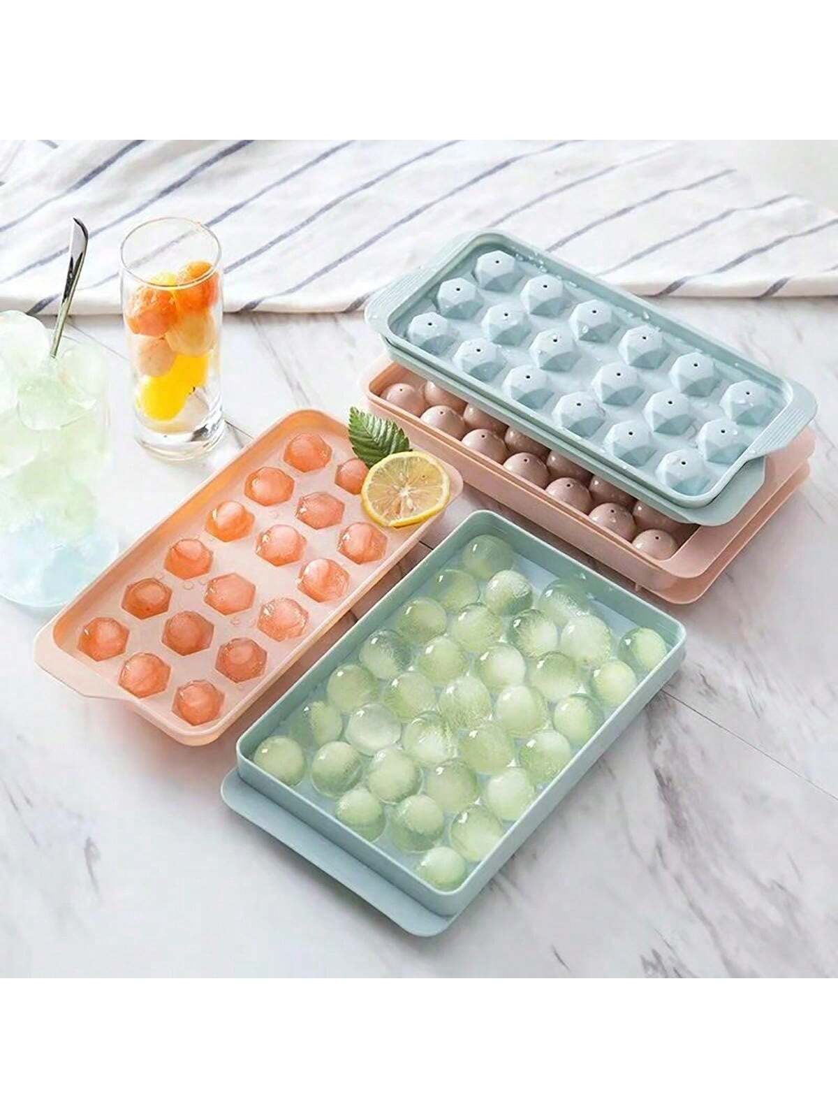 صينية ثلج بلاستيكية بغطاء 33 قالبًا، قالب ثلج بشكل دائري