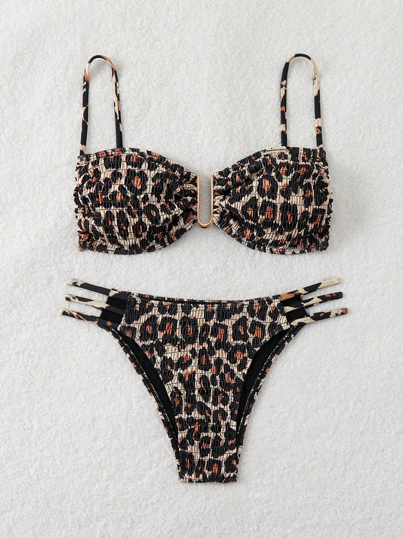 مجموعة بيكيني بطبعة فهد نسائية لصيف الشاطئ بأسلوب باندو مع ربطة حلقية على شكل حرف U، طبعة عشوائية