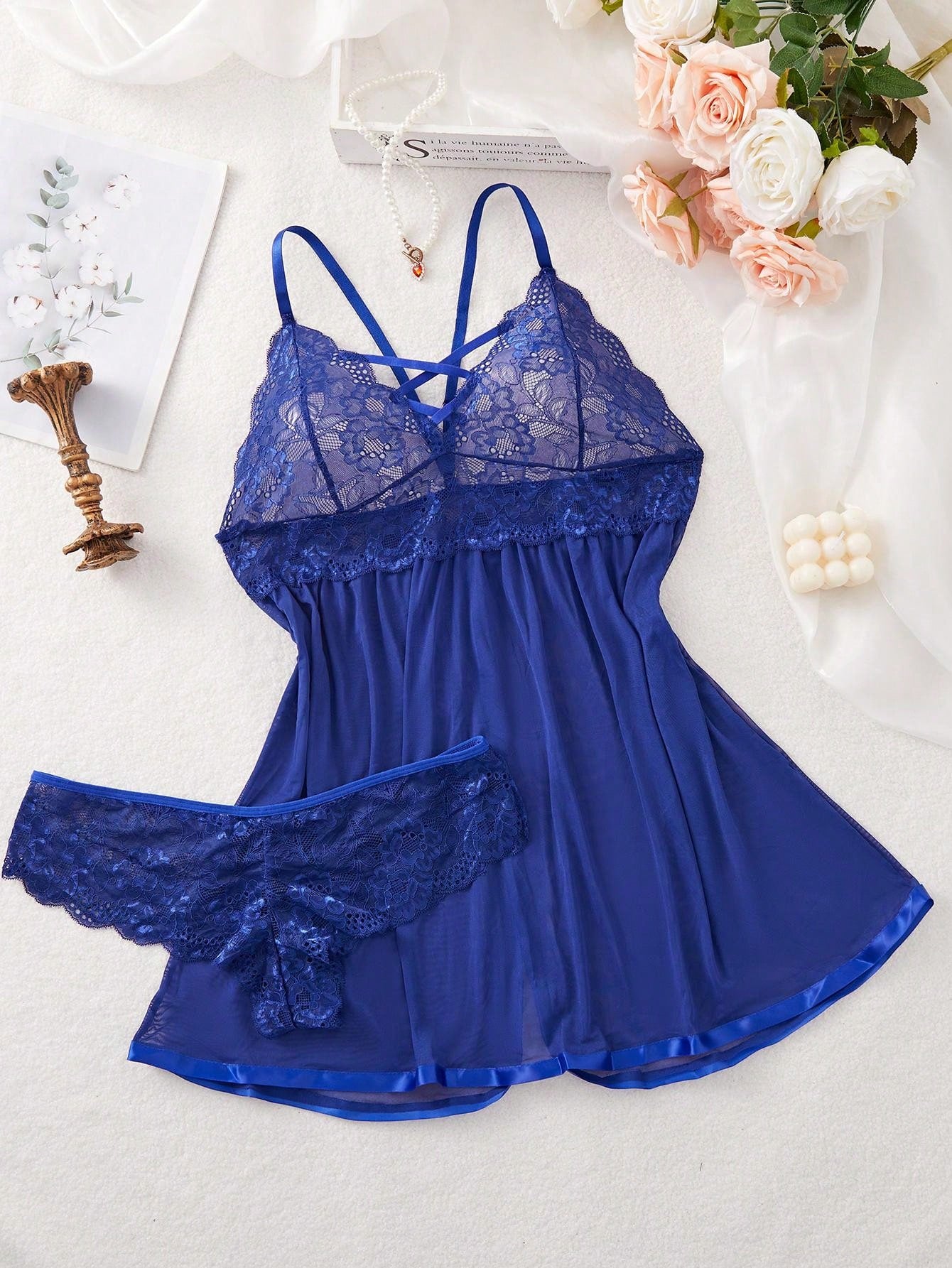 طقم لانجيري مقاس كبير للنساء، بيبي دول جريء مع حمّالات رباط خلفي ولآلئ دانتيل إثاري