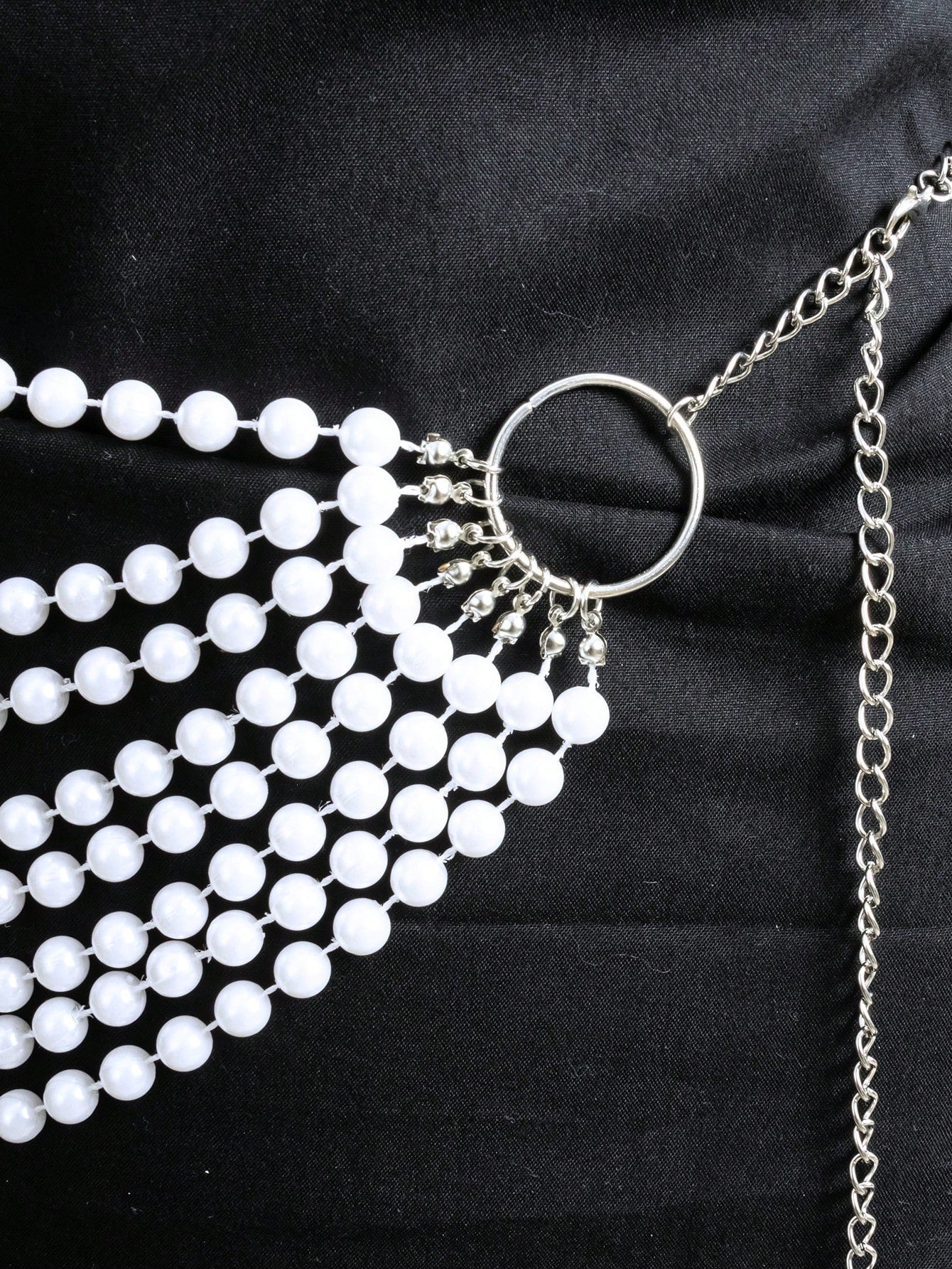 العباءة النسائية (ملحقات عشوائية، لا توجد ملصقات غسل)