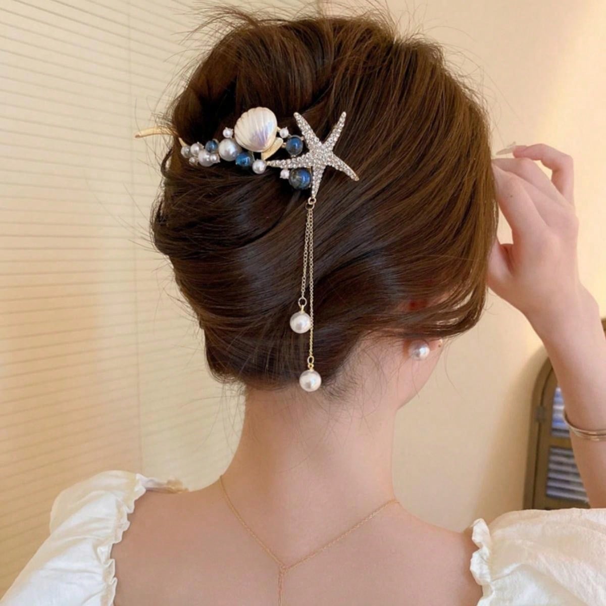 مشبك شعر نسائي بشكل النجمة و المحارة و اللؤلؤ متعدد الألوان وأنيق مع أسلوب العطلة اللطيف، مناسب للارتداء اليومي والعطلات