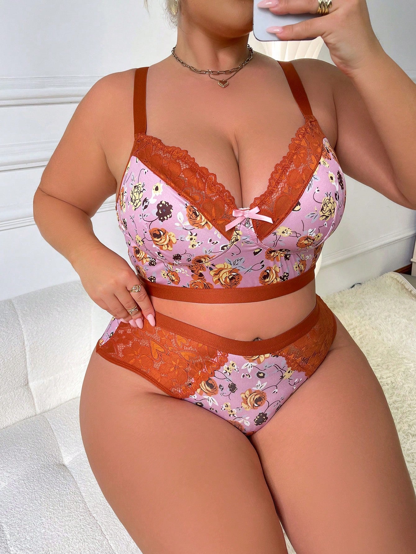 مجموعة صدرية نسائية مريحة لحجم كبير مثيرة بتصميم وردي زهري لاسلكي