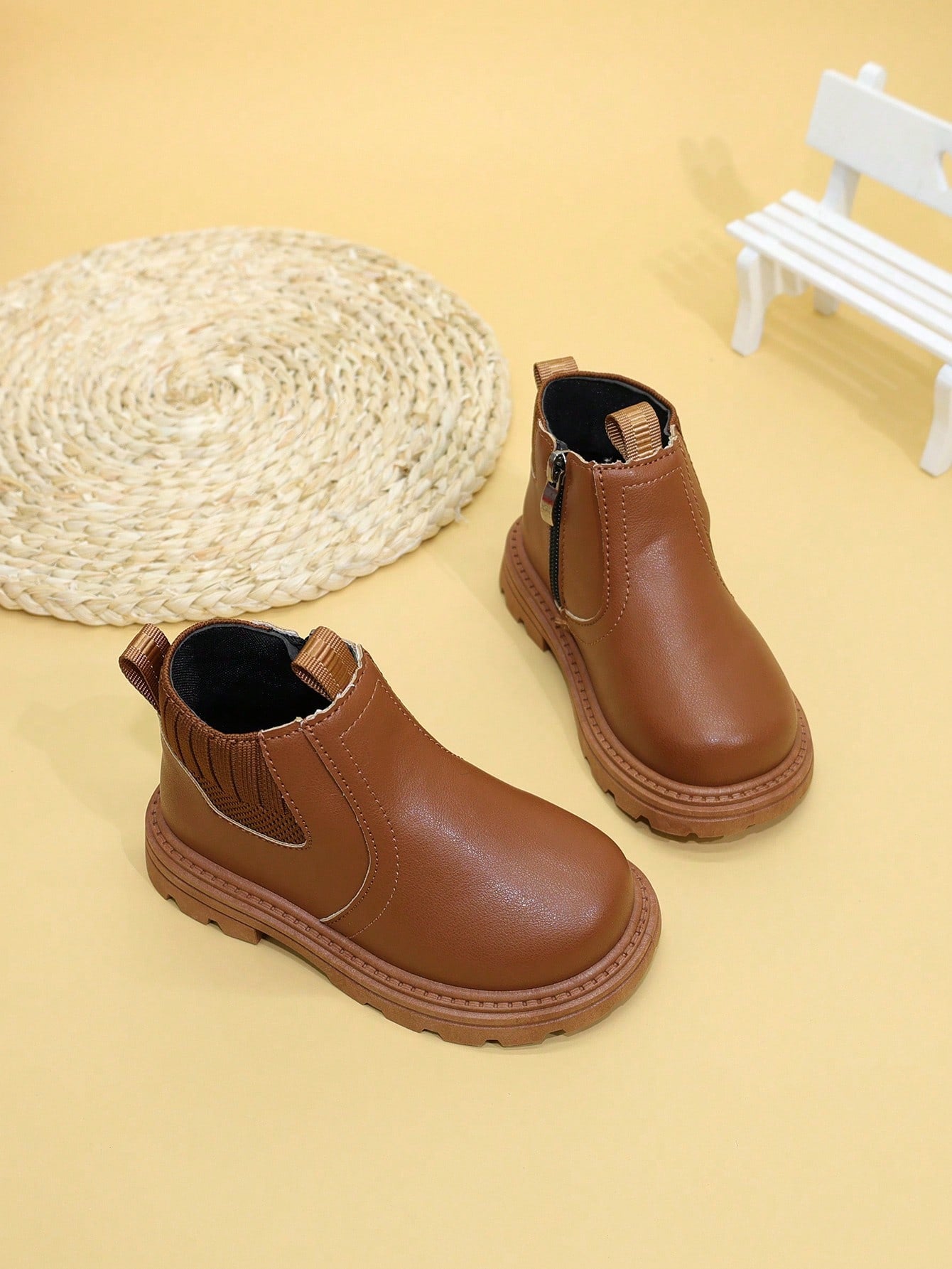 بوت قصيرة عصرية للأطفال، كعب مسطح، سحاب جانبي