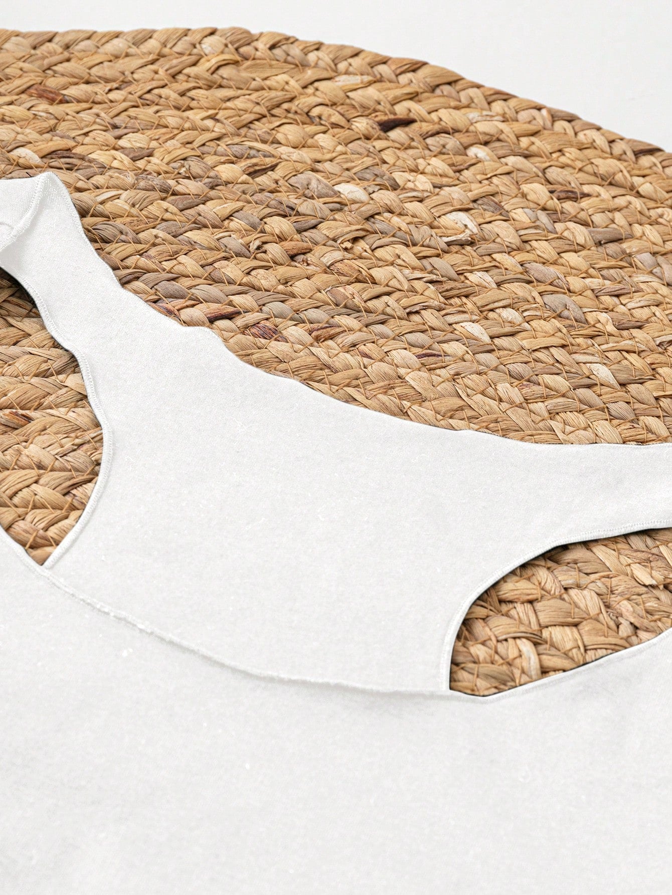 ملابس علوية بلا أكمام مطبوعة بالقلب للنساء للصيف