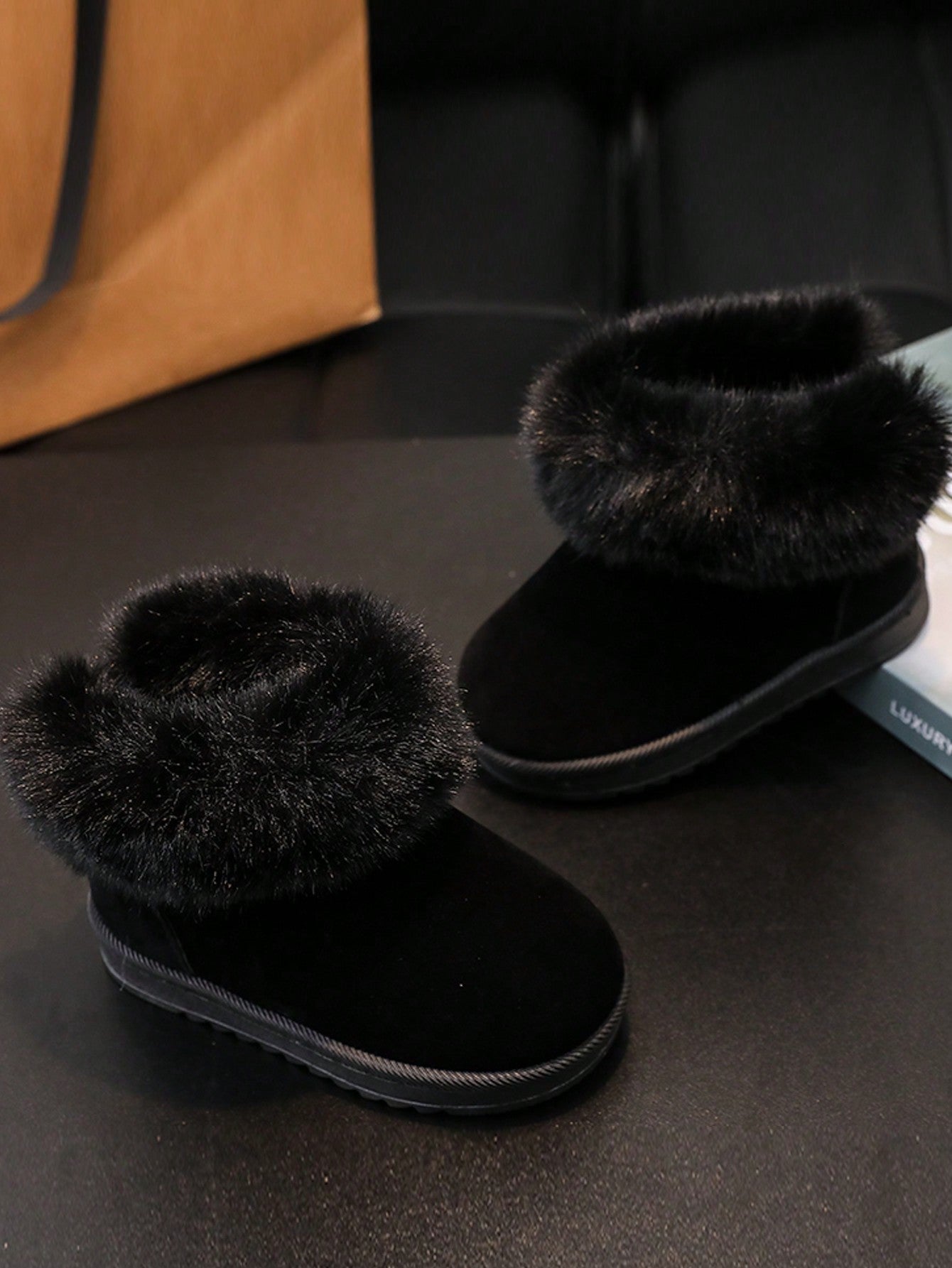 بوت الثلج للأطفال