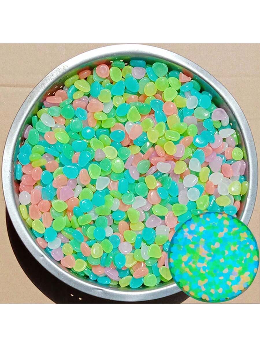 حصى يتوهجون في الظلام، صخور لامعة، حصى ملونة مضيئة، للديكور الداخلي والأسماك، الديكور الخارجي، الحديقة والمنزل وممر خارجي، الأسماك الاصطناعية وطريق وسرير الزهور والنباتات المزروعة وتصميم DIY للطريق (متعدد الألوان)