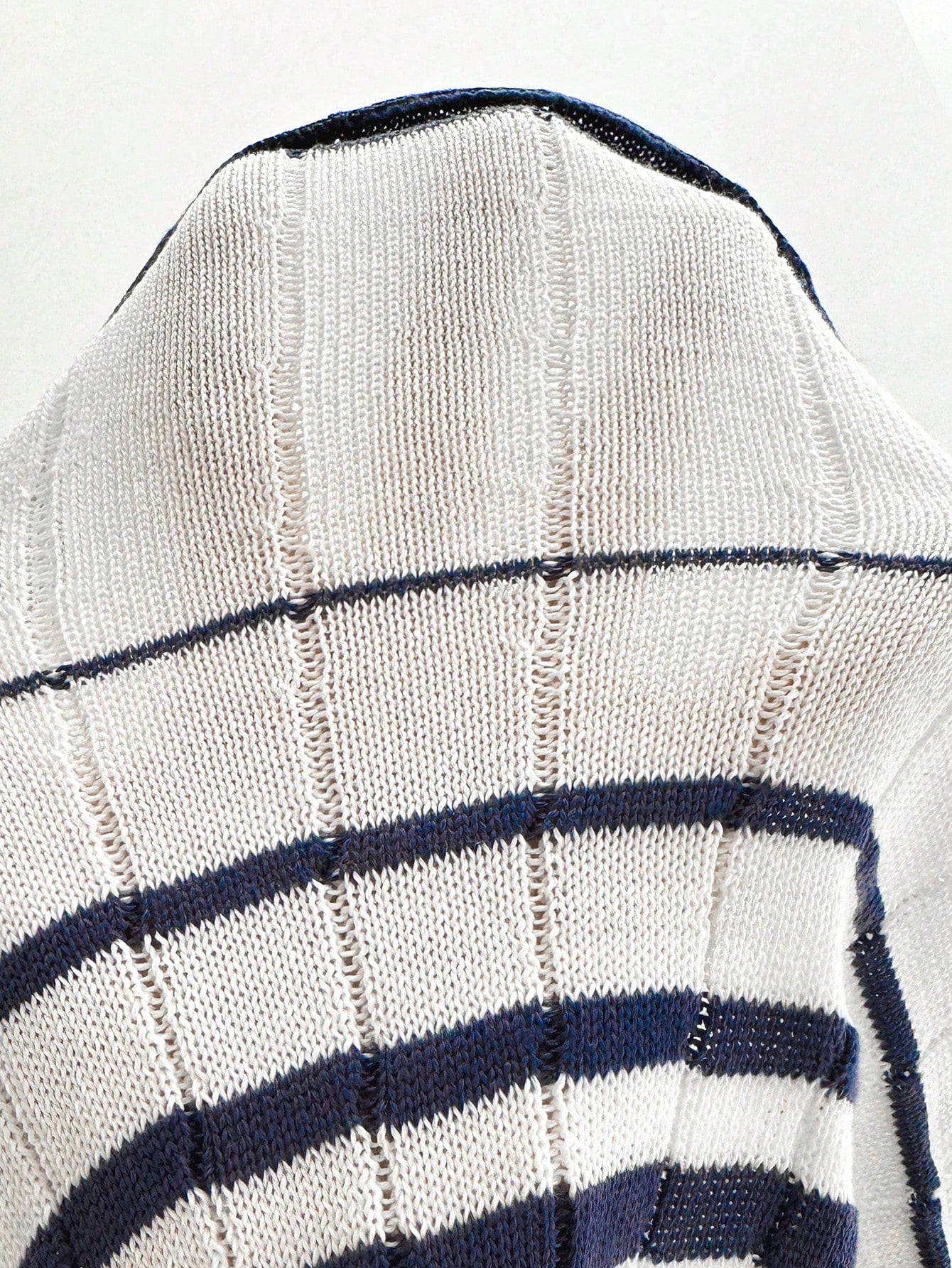 فستان سترة أنيق طويل للنساء لربيع وصيف مخطط برقبة على شكل حرف وحاشية ذيل السمكة