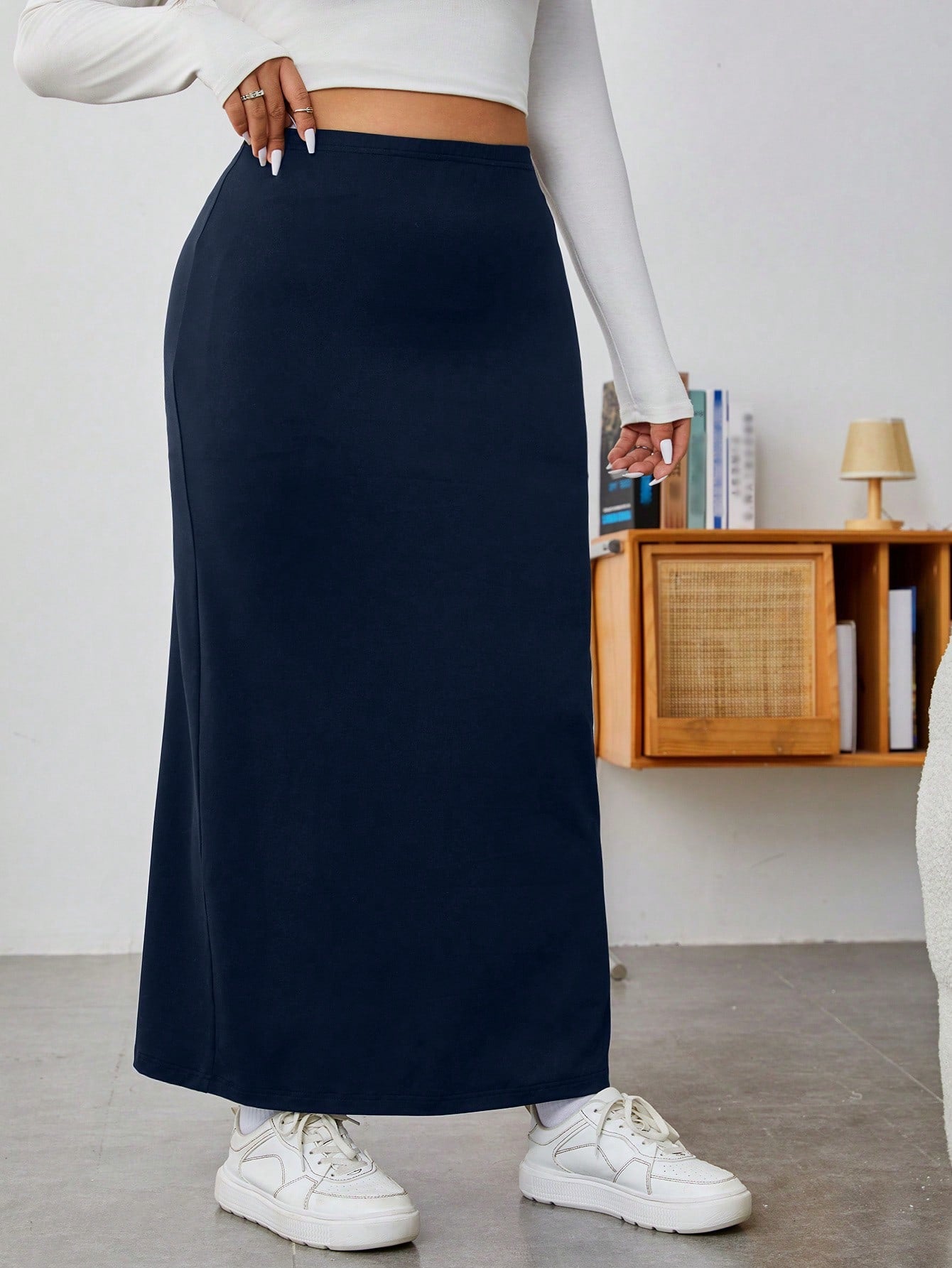 تنورة مضفرة سوداء مقاسات كبيرة