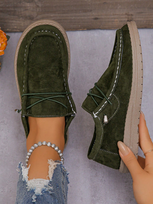 أحذية موكاسين بدون كعب خفيفة الوزن من الجلد الناعم