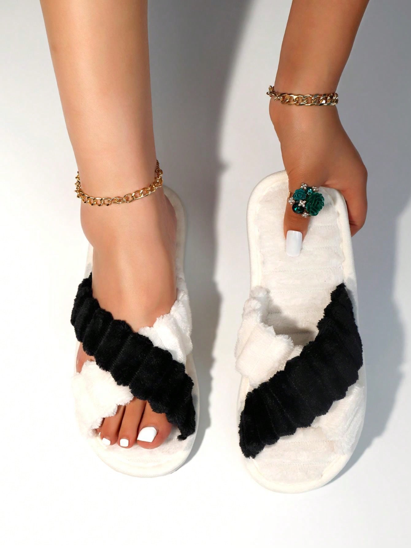 نعل نعلات نسائية قابلة للتقاطع ناعمة كالقطن، نعل ناعم مريح خفيف الوزن هادئ للاستخدام داخل المنزل وغرف النوم