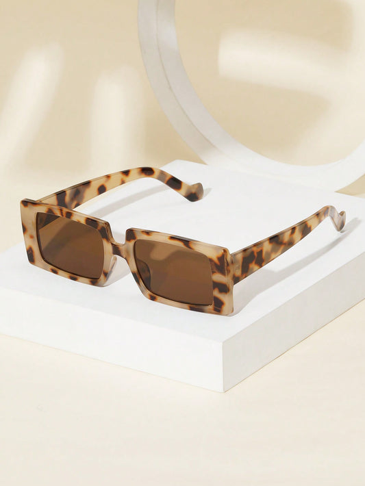 نظارات شمسية مستطيلة ذات طراز بوهيمي على الطراز الرومانسي القديم - مصنوعة من بلاستيك عادي