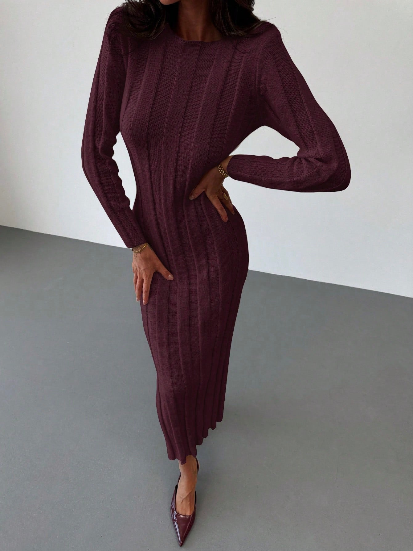 فستان كنزة صوفية طويلة بياقة مستديرة جديد، دافئ ومريح، قطعة متعددة الاستخدامات للارتداء اليومي