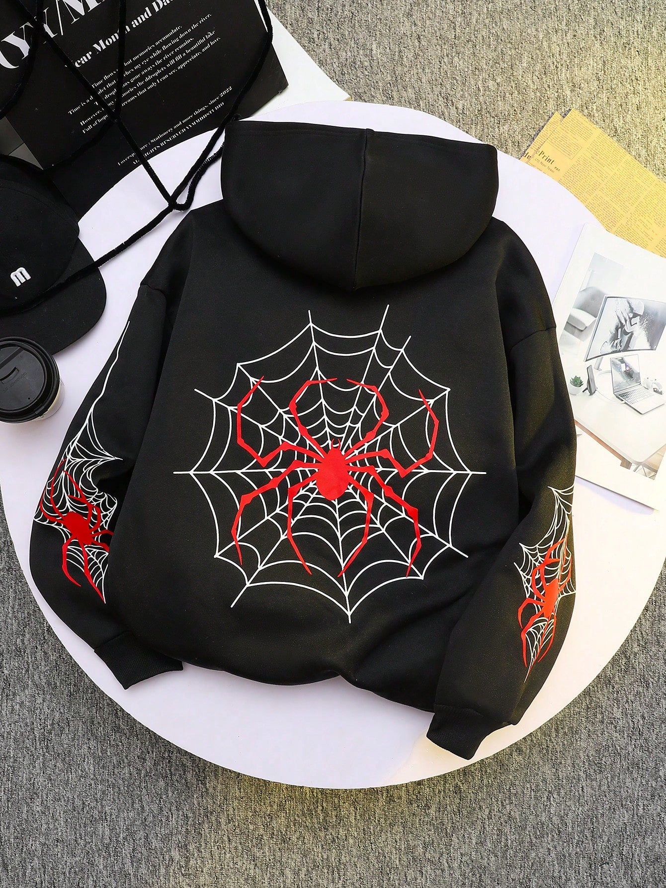 قميص ثقيل هودي بلون رمادي للمرأة المراهقة ذو نمط شبكة عنكبوتية لهالوين للخروجات اليومية في فصلي الخريف والشتاء