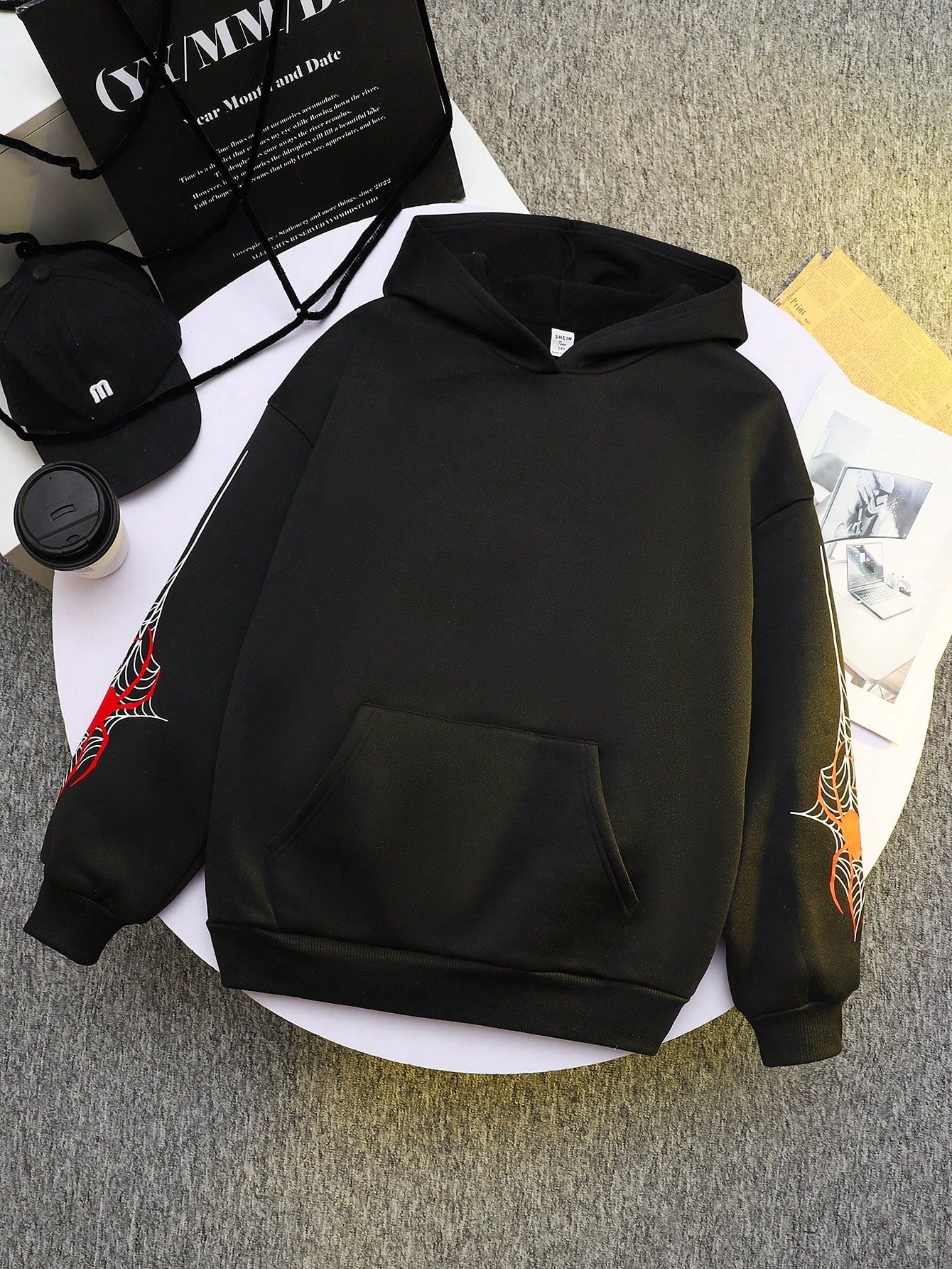 قميص ثقيل هودي بلون رمادي للمرأة المراهقة ذو نمط شبكة عنكبوتية لهالوين للخروجات اليومية في فصلي الخريف والشتاء