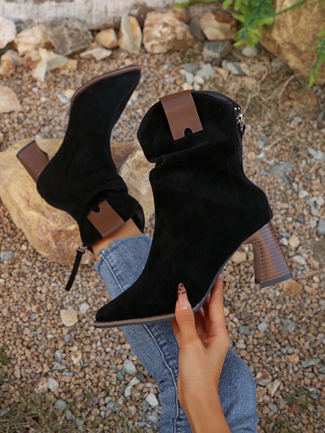 حذاء كاجوال للنساء ، أحذية نسائية يدوية الصنع