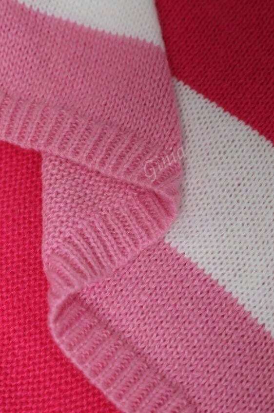 الكارديجان المحبوك ذو الكابوت باللون المتباين موضة جديدة للنساء