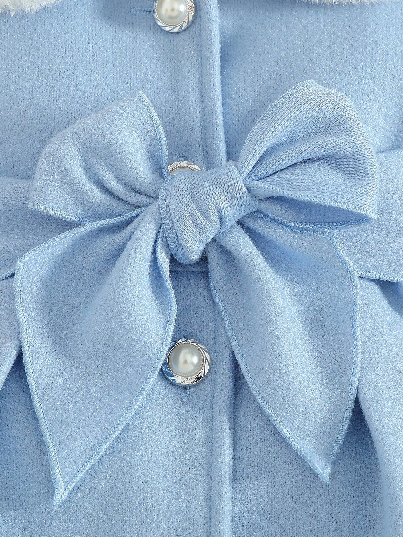 معاطف كبيرة للأطفال البنات