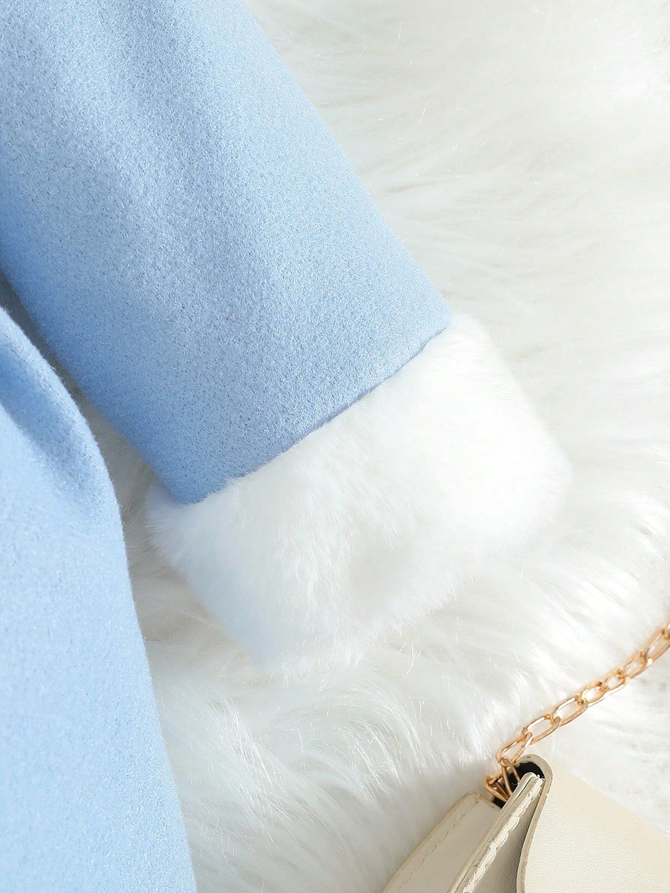 معاطف كبيرة للأطفال البنات