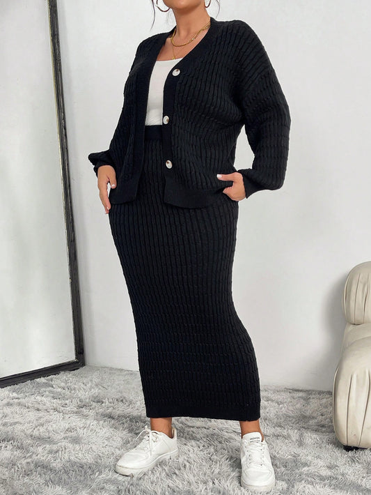 مجموعة كارديجان وتنورة فضفاضة ذات كتف منخفض بلون أحادي