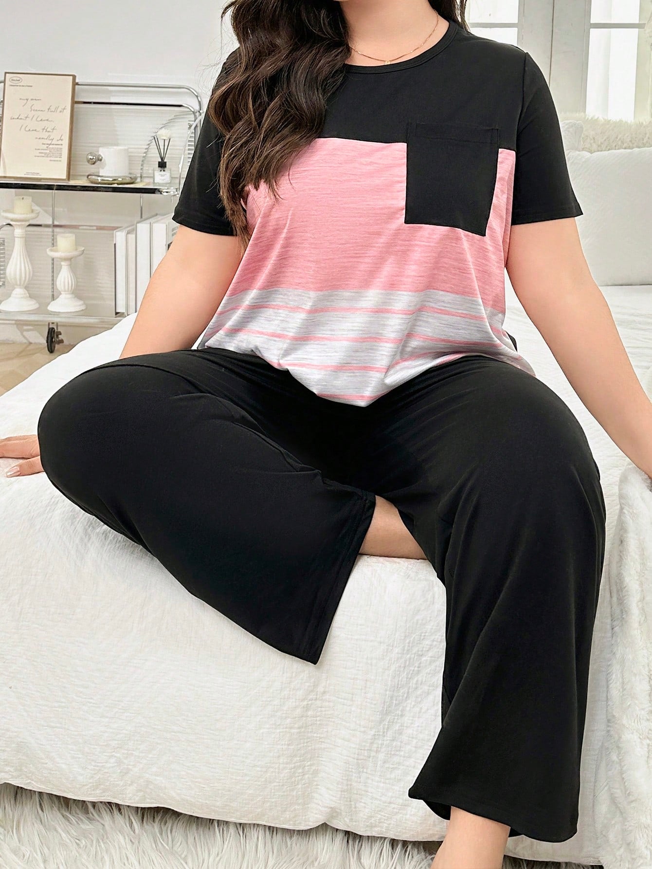 طقم بيجامة مقاس كبير