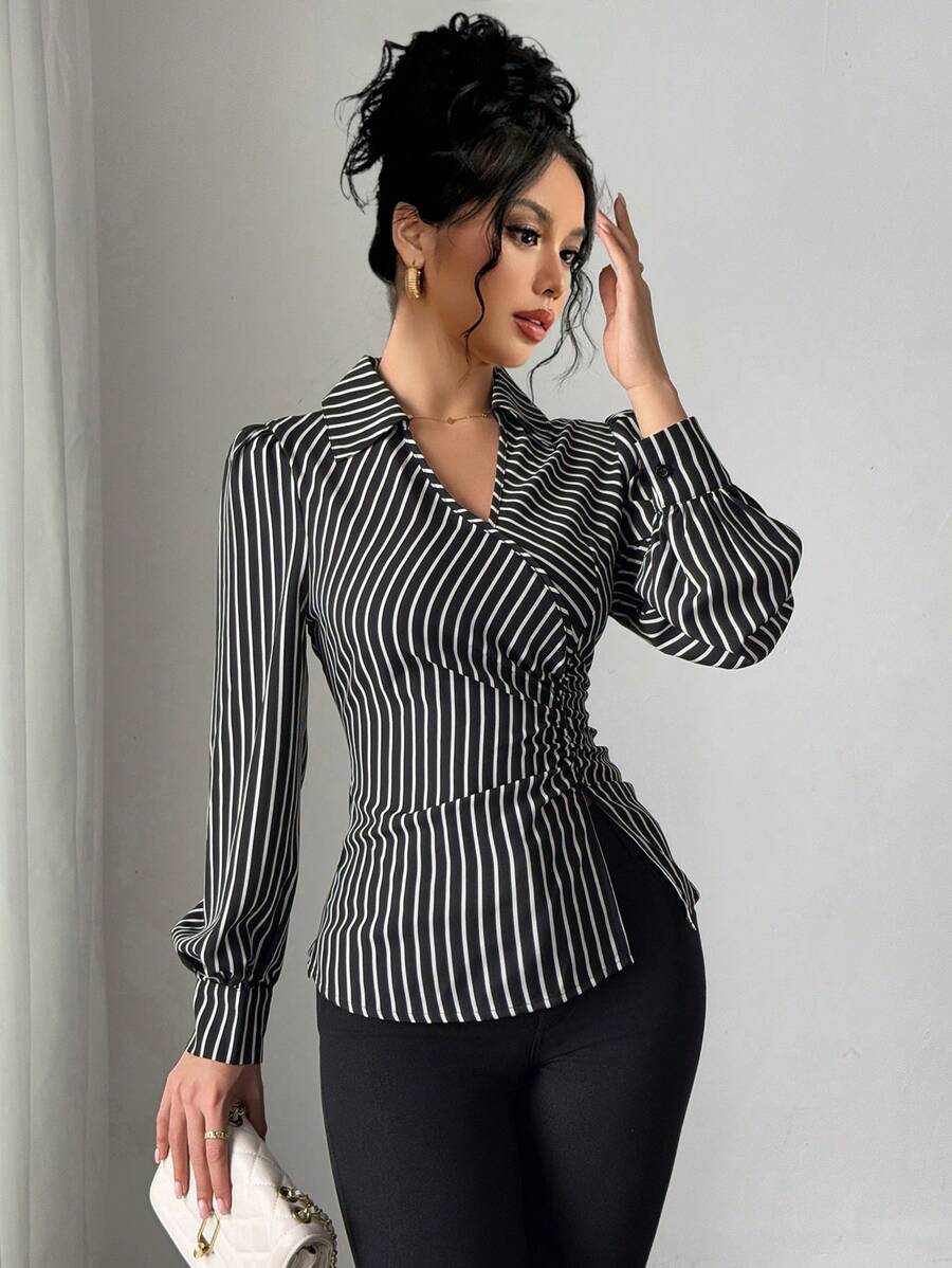 بلوزة نسائية تصميم منتفخ في الخصر
