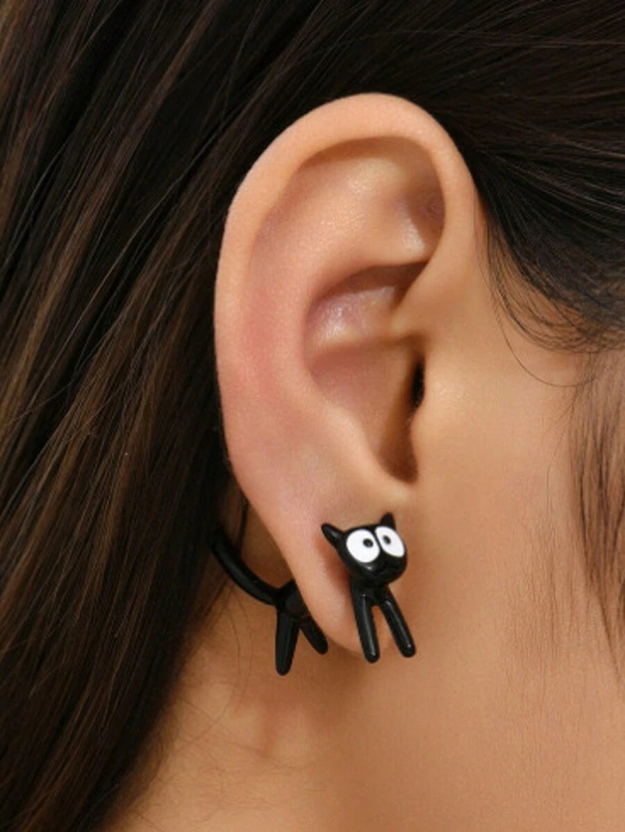 أقراط خفيفة بتصميم قطة