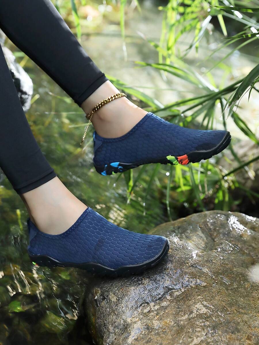 أحذية خارجية نسائية