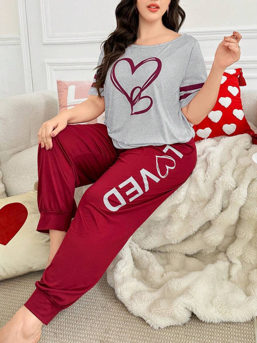 طقم بيجامة مقاسات كبيرة