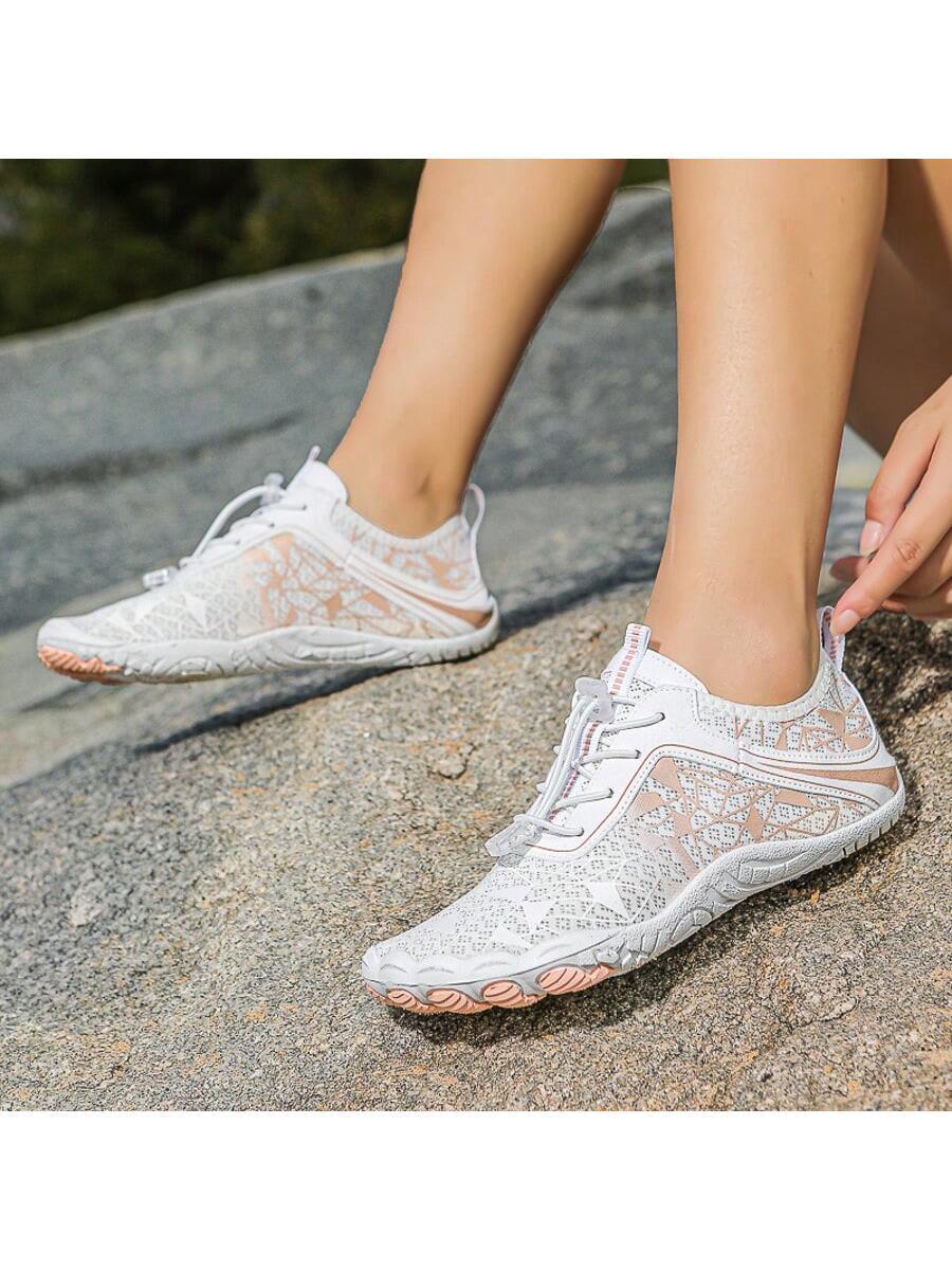 أحذية نسائية رياضية