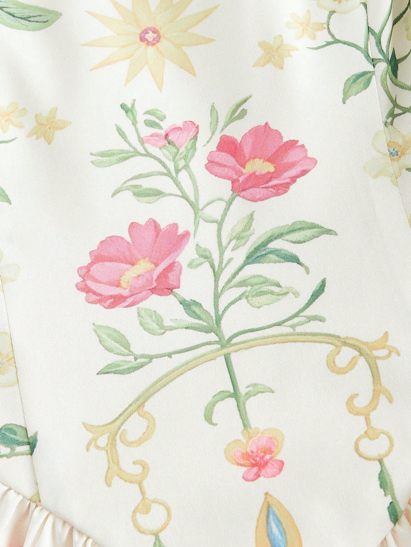 فساتين مقاسات كبيرة