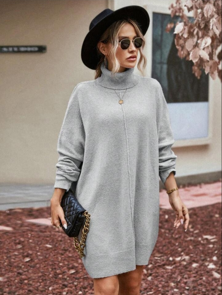 فستان صوف ياقة دائري اكمام جناح الخفاش