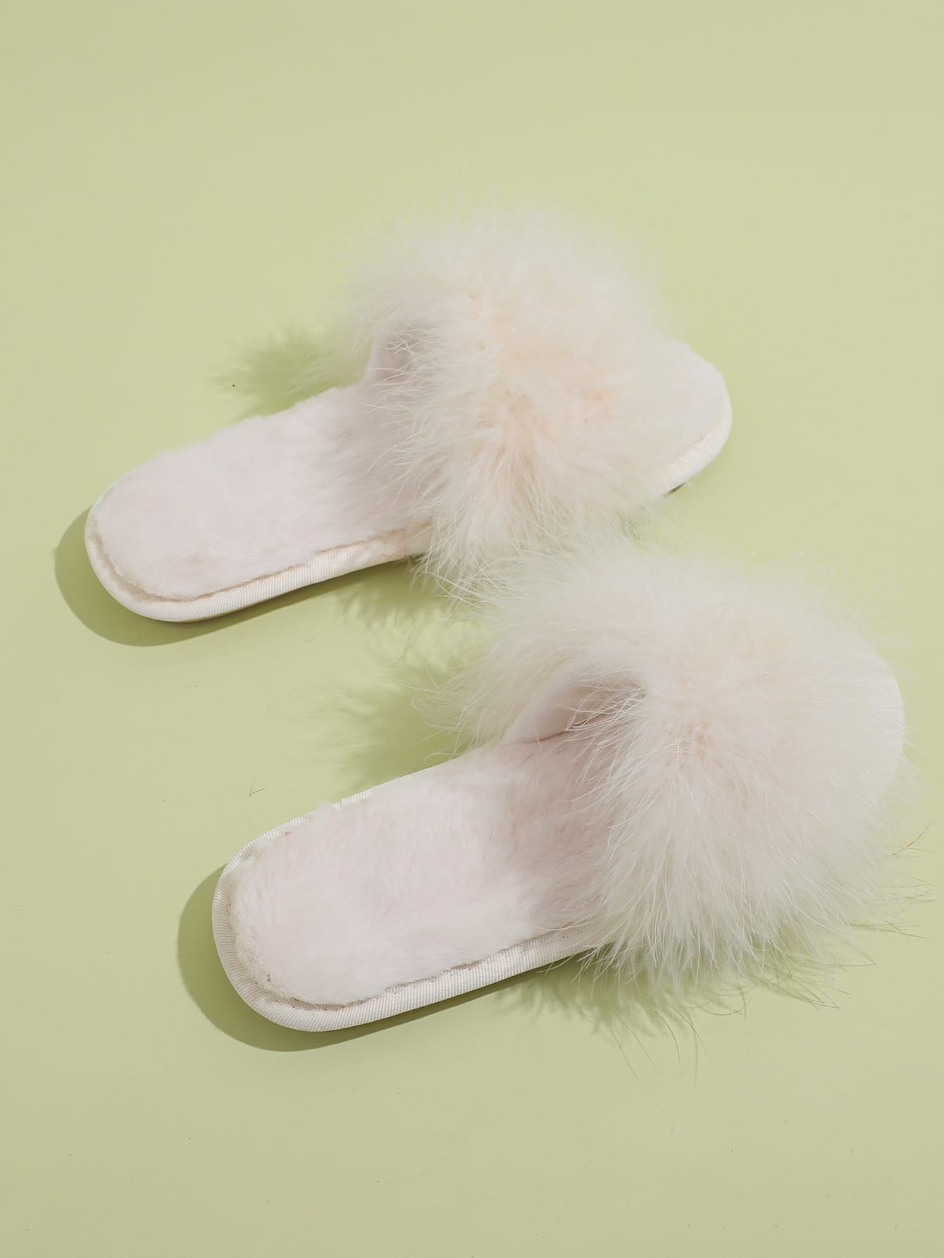 شبشب فرو بمقدمة مفتوحة