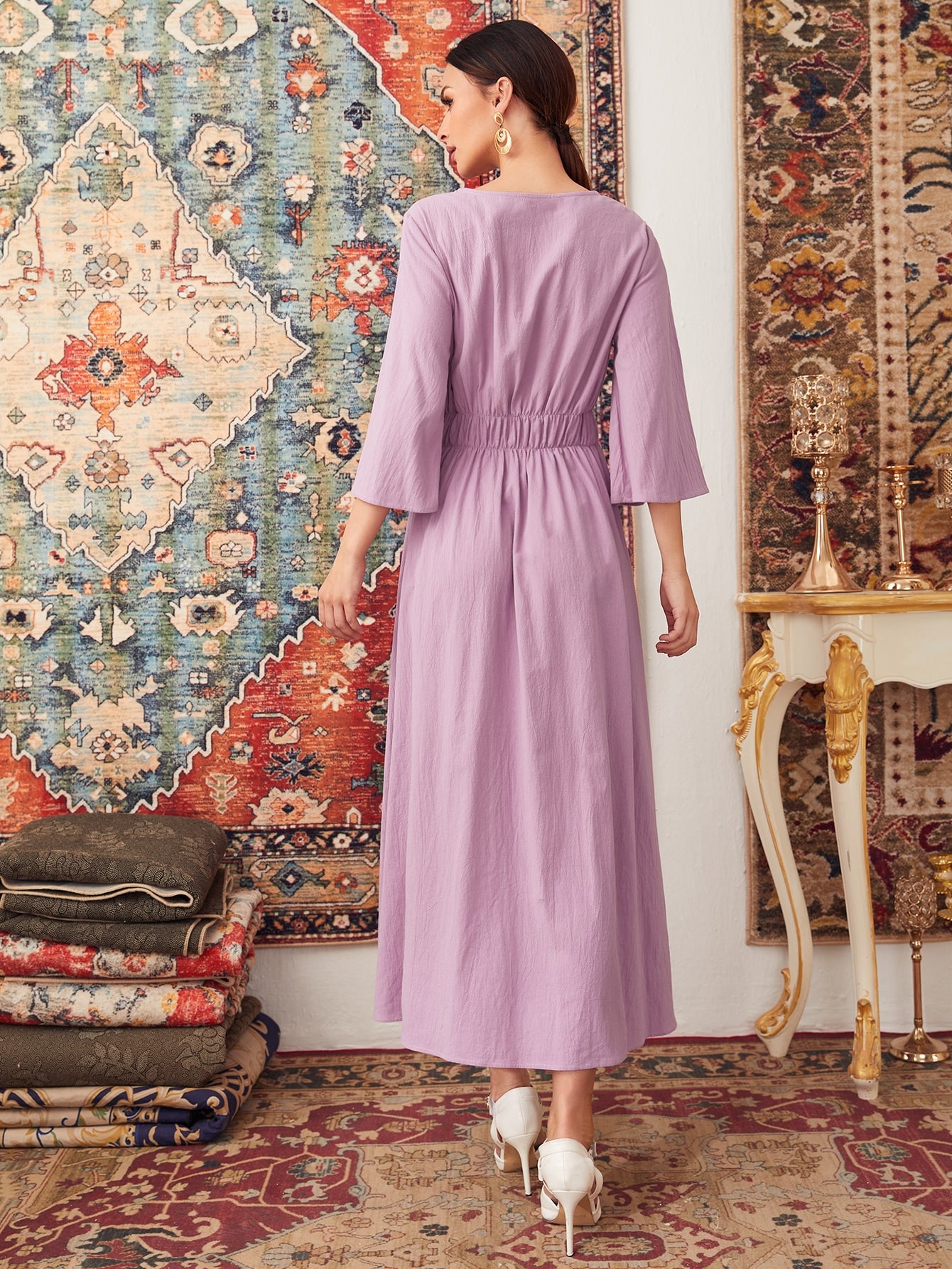 فستان بتفاصيل حجر الراين بخصر مطاطي