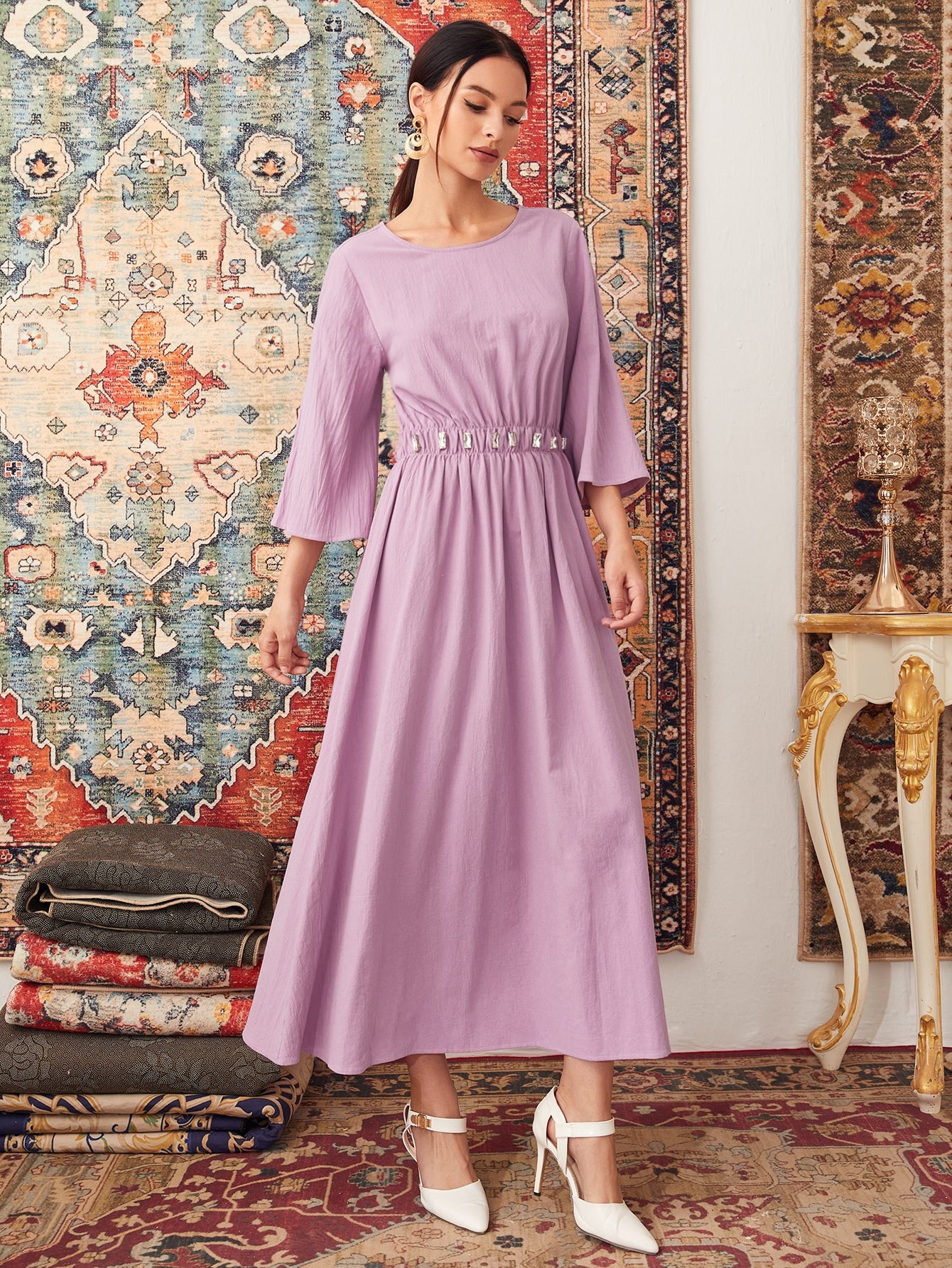 فستان بتفاصيل حجر الراين بخصر مطاطي