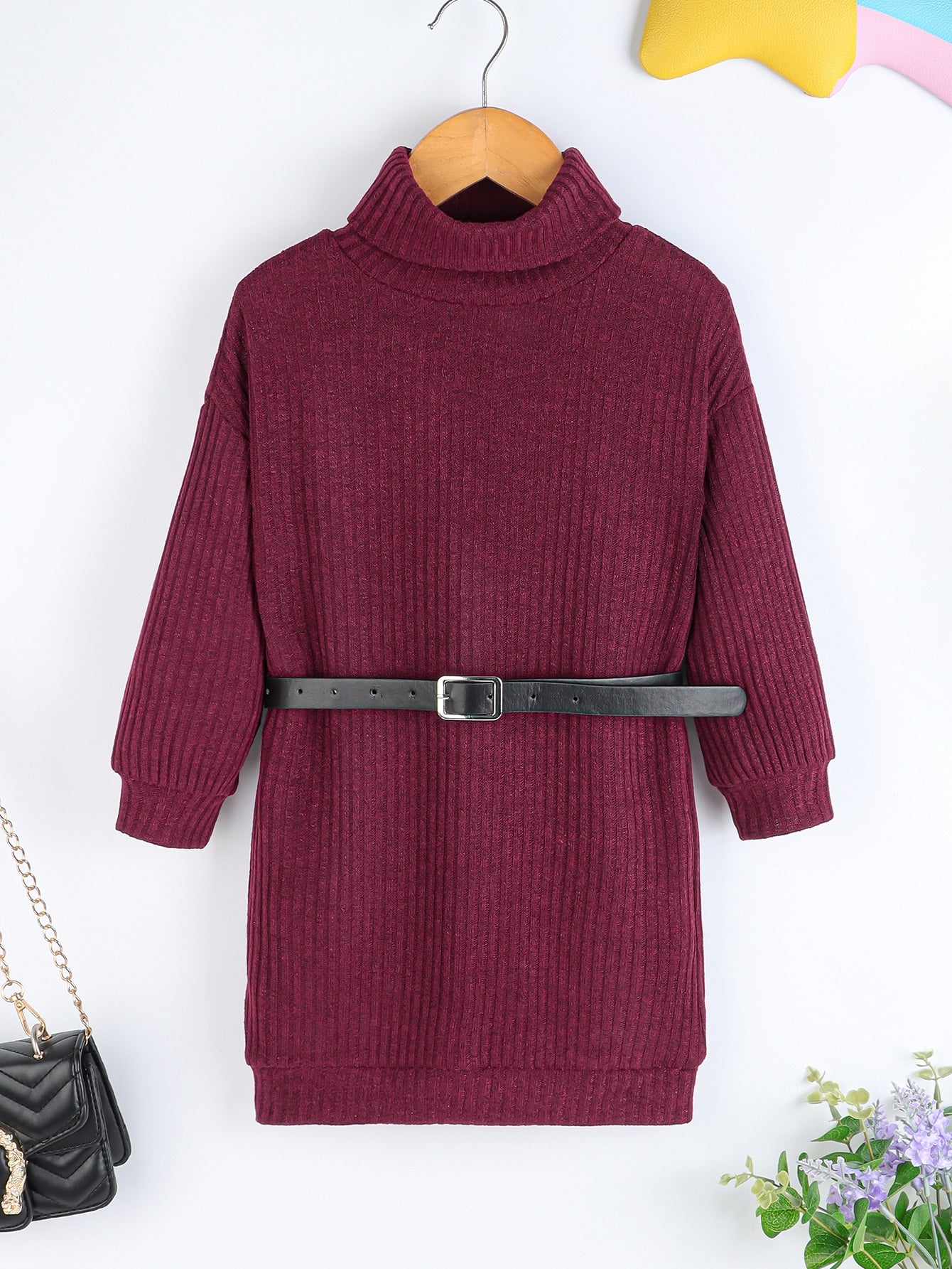 فستان منخفض الكتف بياقة مدورة بدون حزام للبنات الصغار