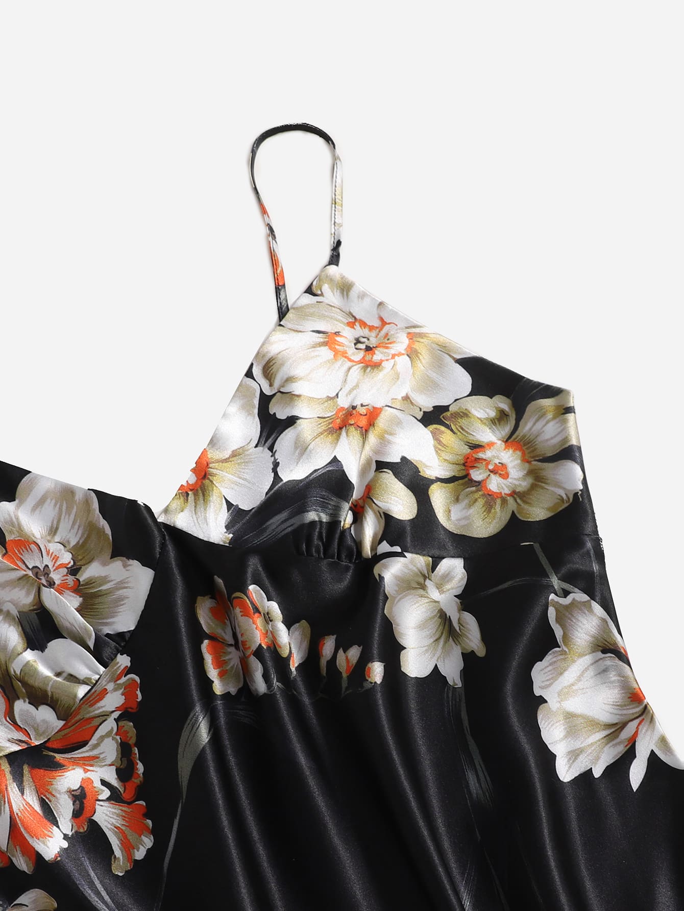 أطقم بيجامات نسائية رسم الزهر أنيقة