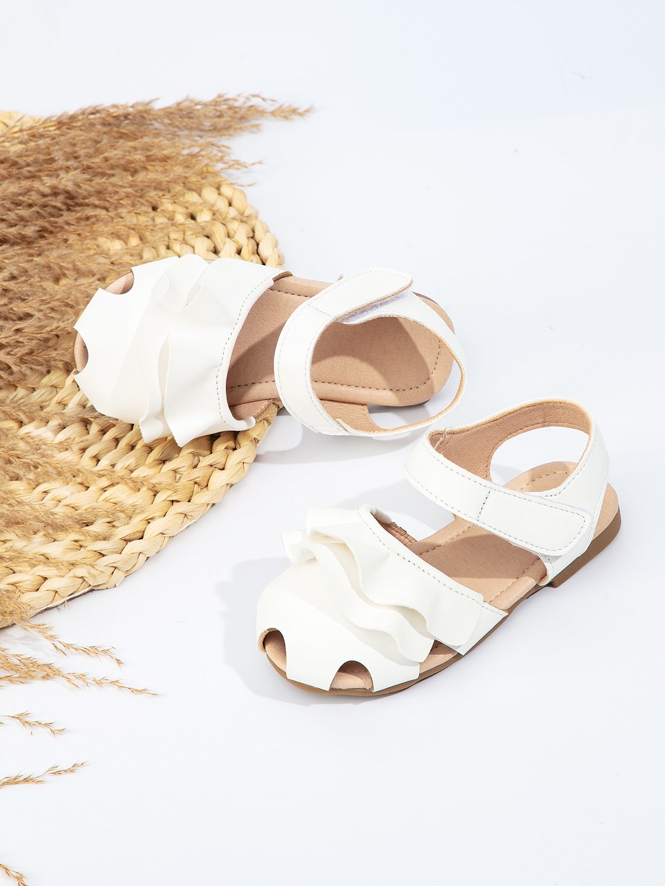 صنادل مسطحة أطفال