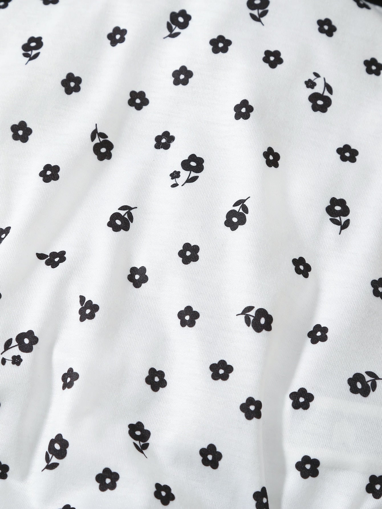 بدسويت كامي بطباعة أزهار اقحوان مقلم بكشكش للاطفال