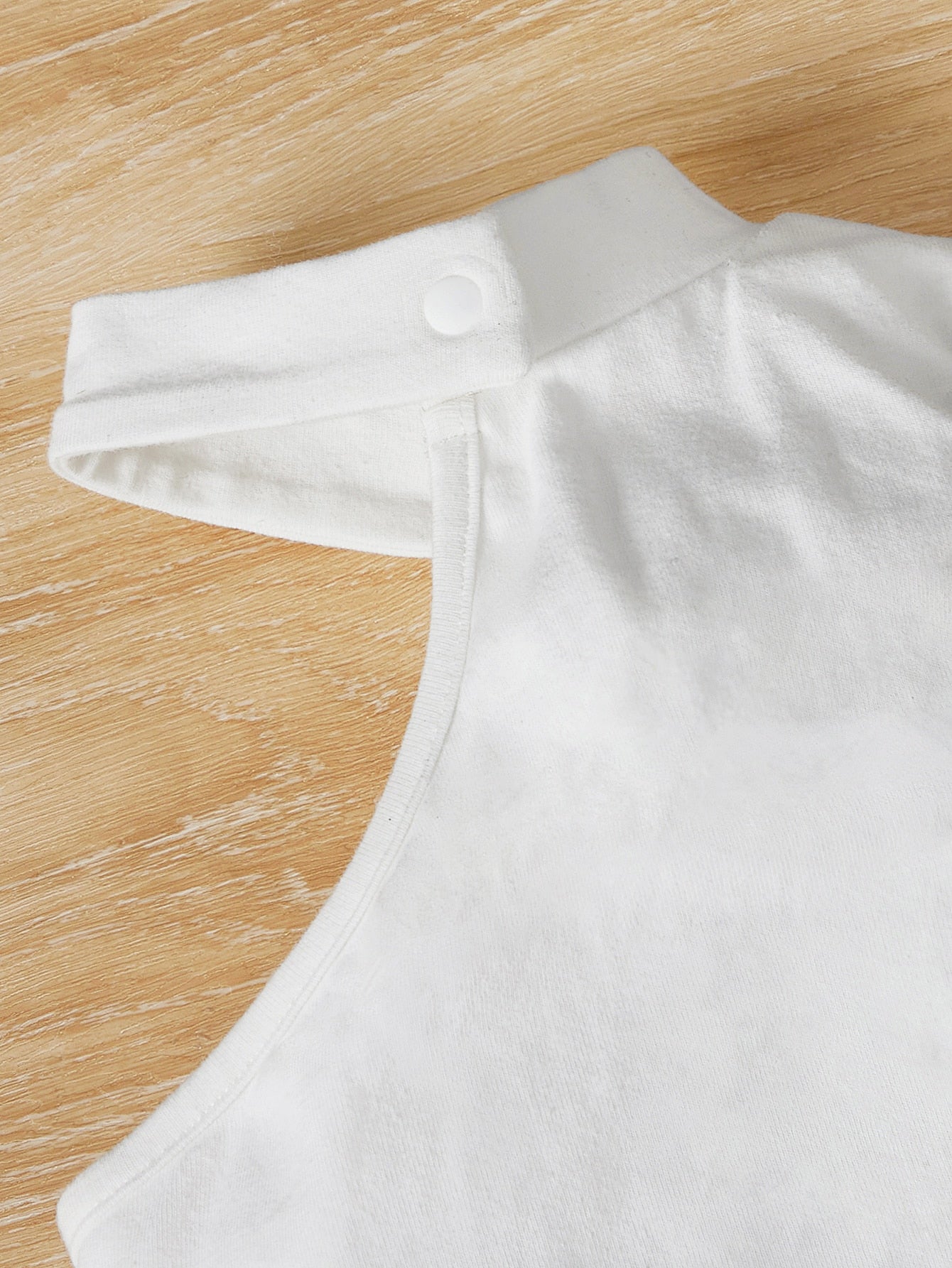 أطقم للأطفال البنات