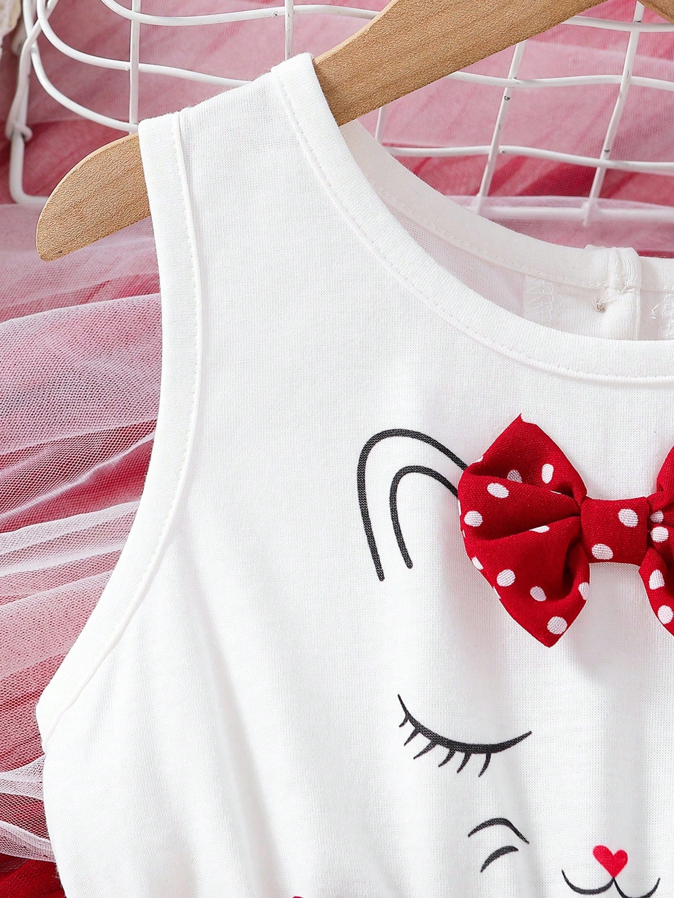 جمبسوت طفلة صغيرة