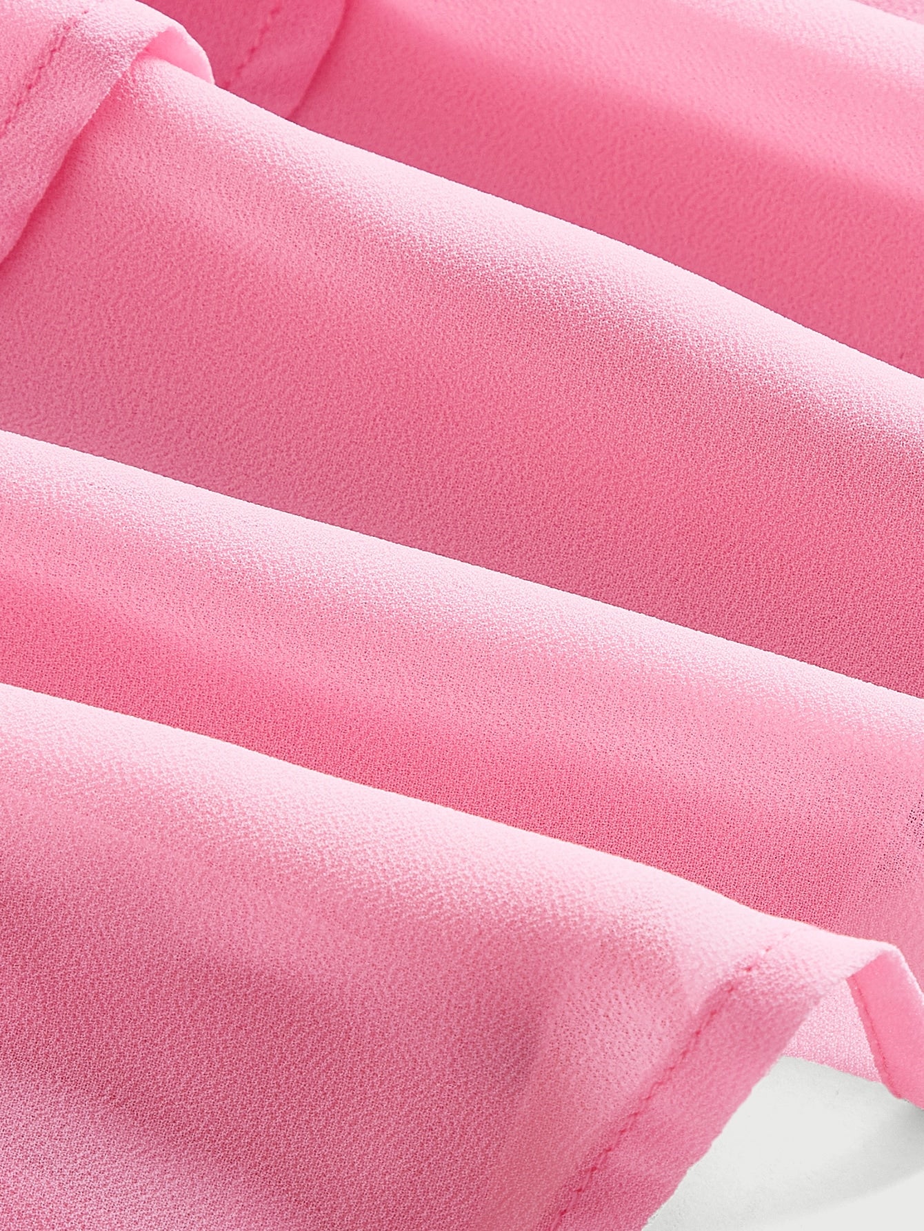 تنورة خصر عالي بالتجاعيد طبقتين حافة