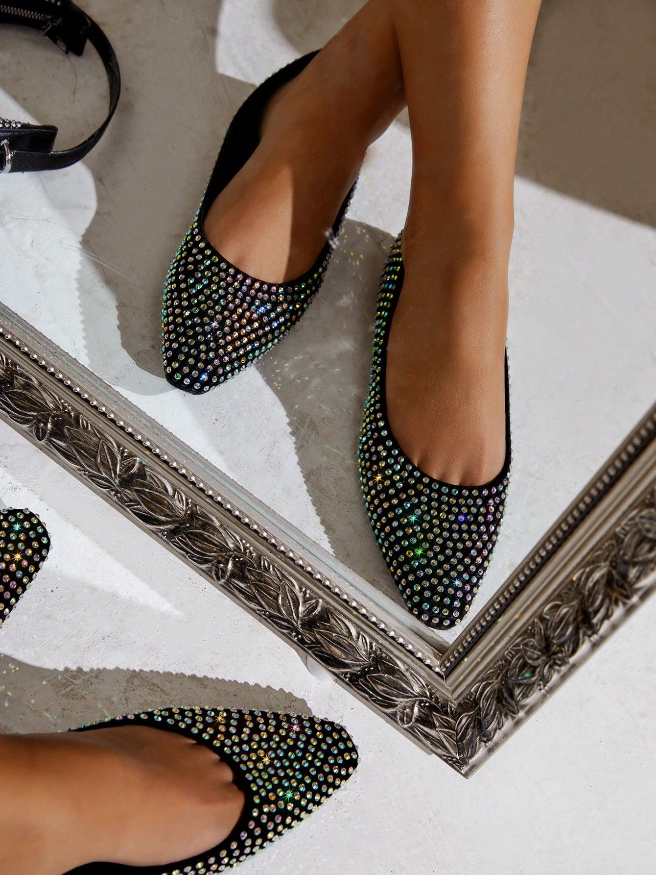 حذاء نسائي أنيق