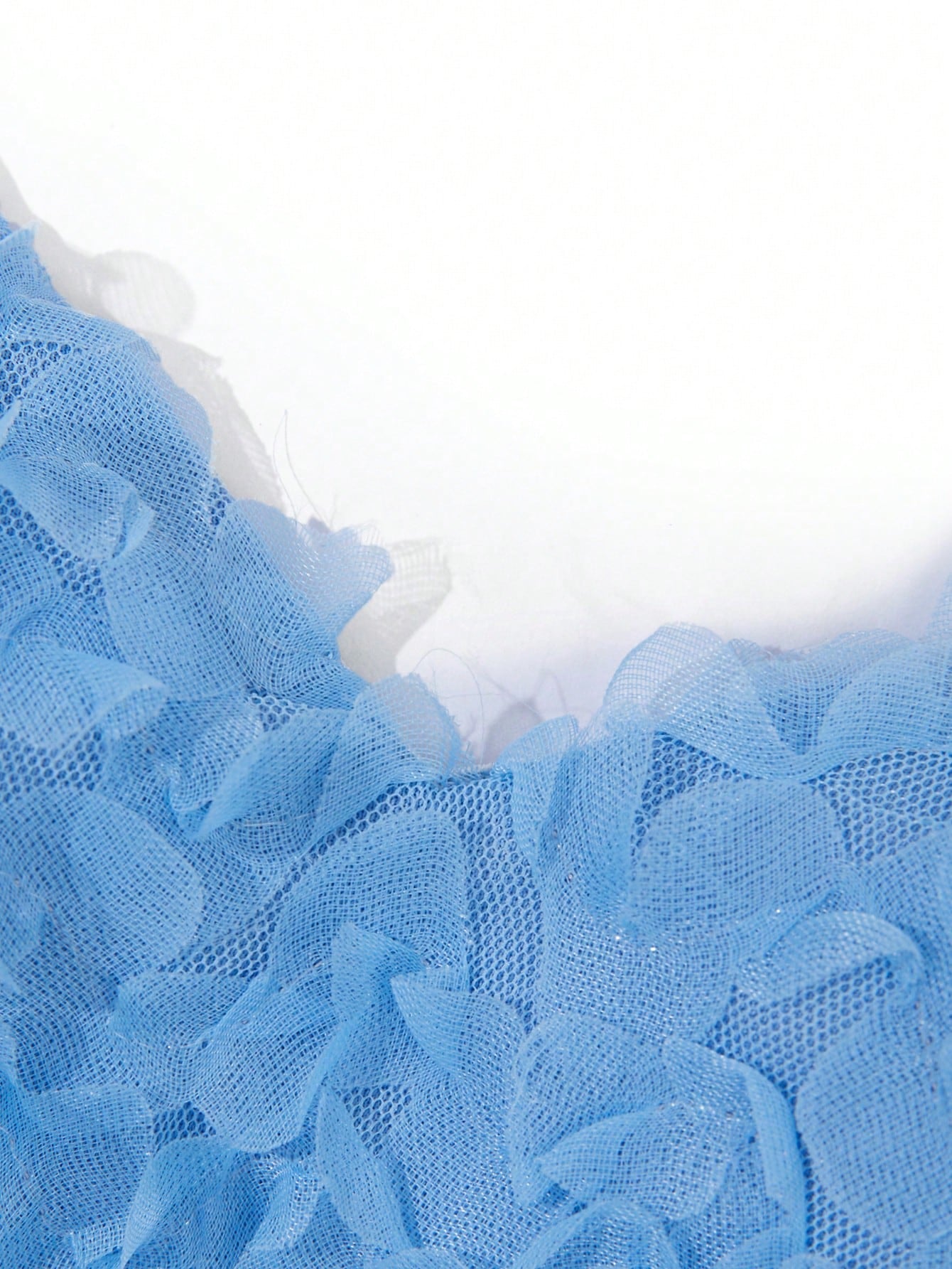 فستان حفلة مزين مكشوف الكتف طول إلى الأرض