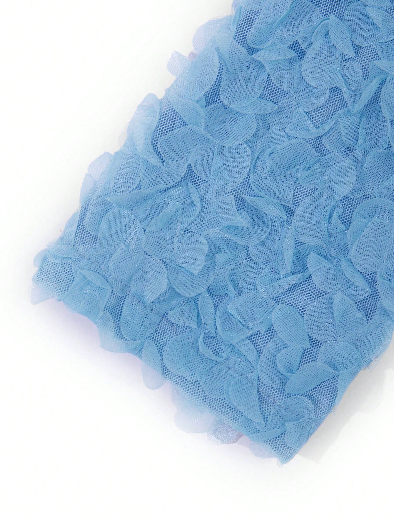 فستان حفلة مزين مكشوف الكتف طول إلى الأرض