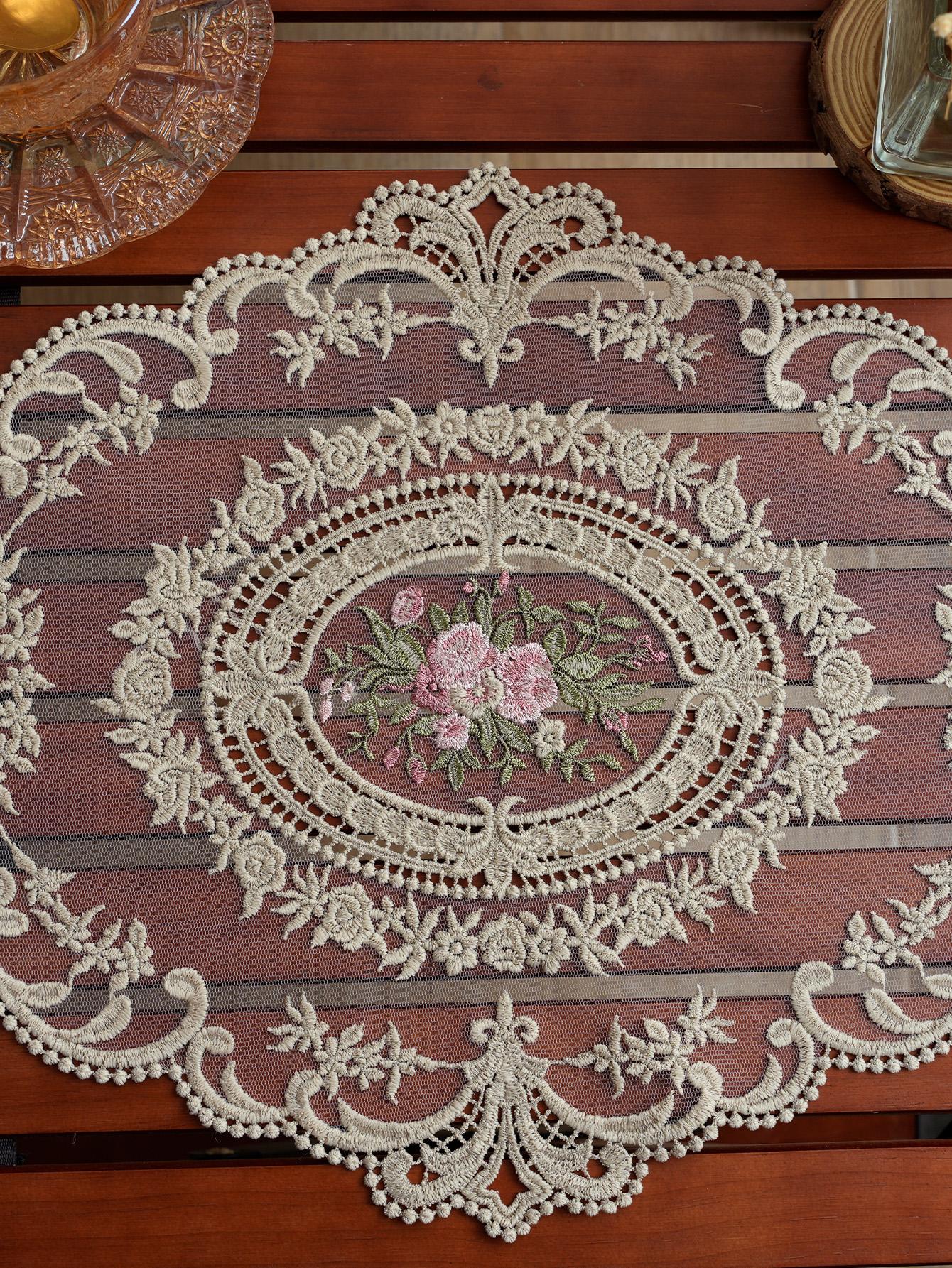 حصيرة كأس موديل فرنسي مطرز روز بيضاوي